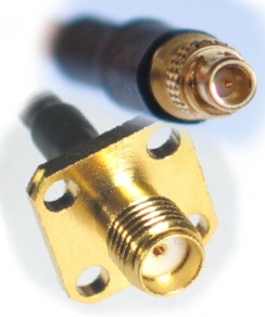 HF Stecker MMCX-M auf SMA-F 4fach Flansch